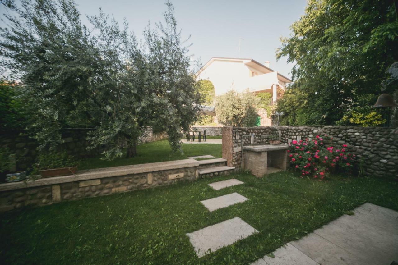 לינה וארוחת בוקר SantʼAmbrogio di Valpolicella A Casa Di Tom מראה חיצוני תמונה
